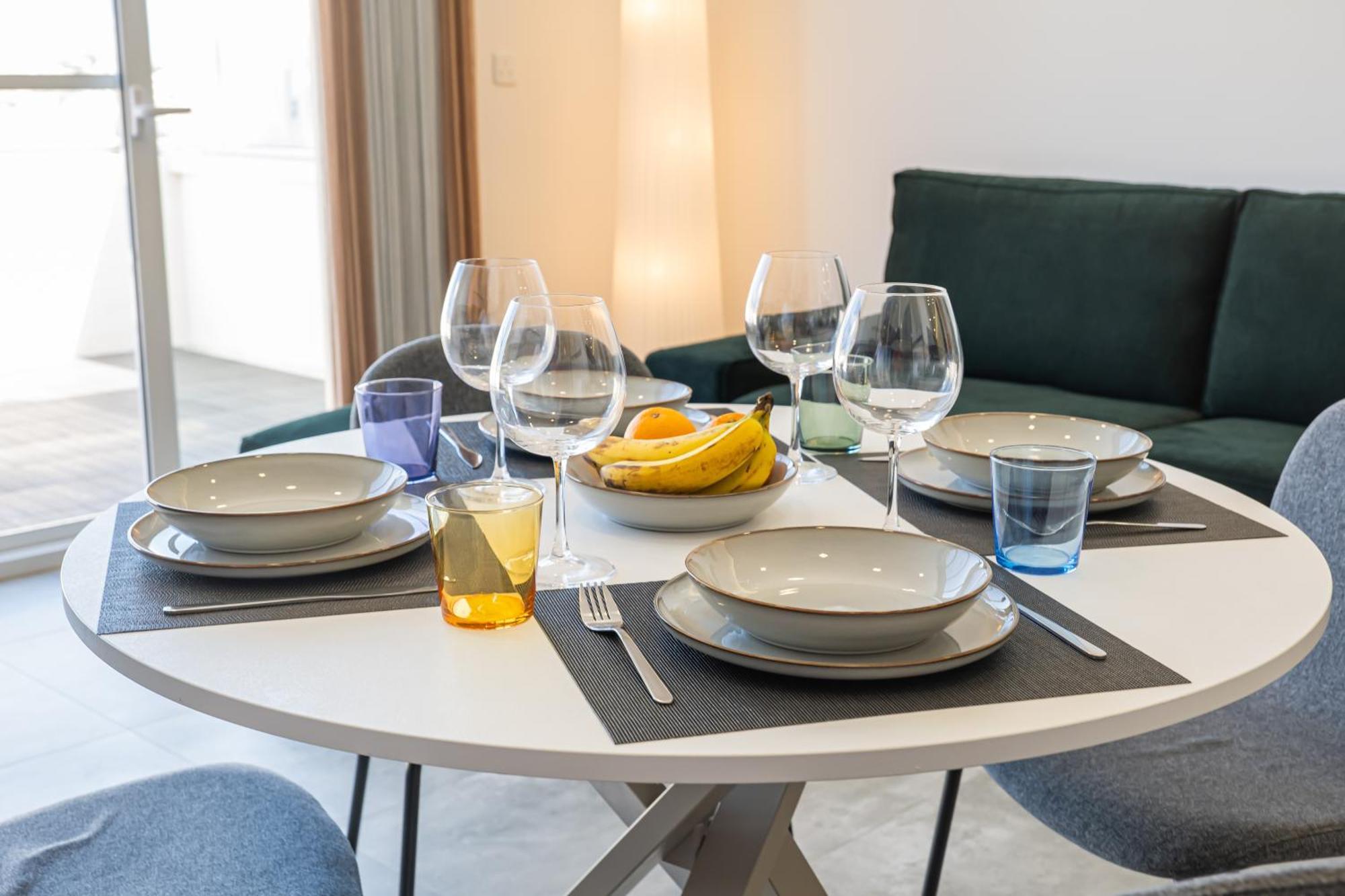 Gibi & Lumo Apartment's By Eldi Apartament *