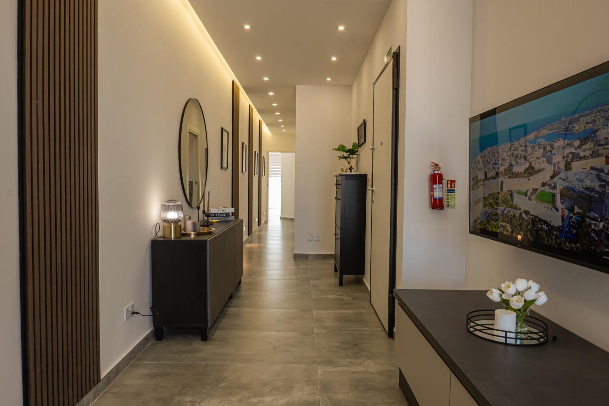 Gibi & Lumo Apartment's By Eldi * Msida