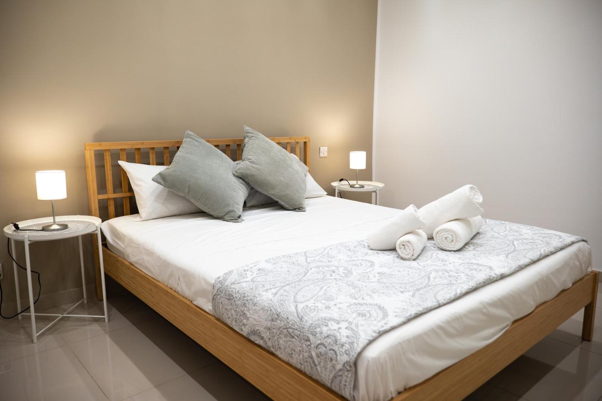 Gibi & Lumo Apartment's By Eldi